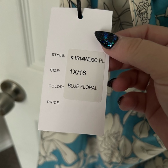 This halter top dress is blue and white floral print and very soft. - Picture 5 of 6